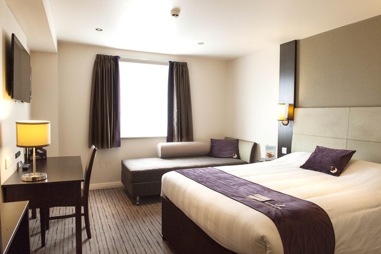 Premier Inn Glasgow Pacific Quay Phòng bức ảnh