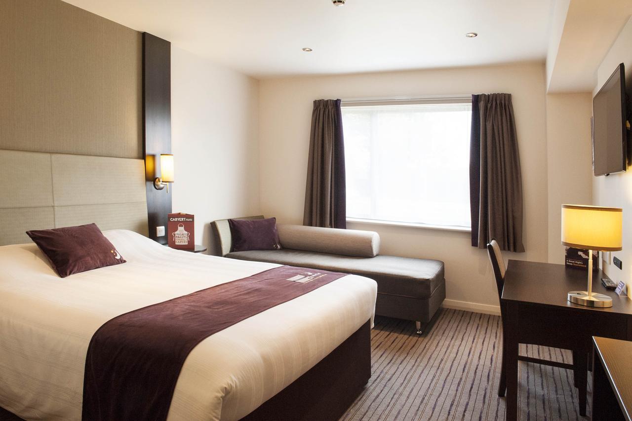 Premier Inn Glasgow Pacific Quay Phòng bức ảnh