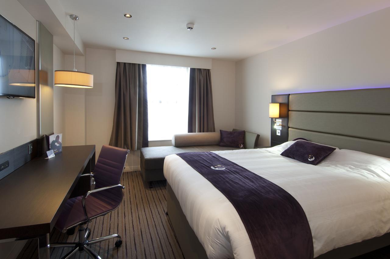 Premier Inn Glasgow Pacific Quay Phòng bức ảnh